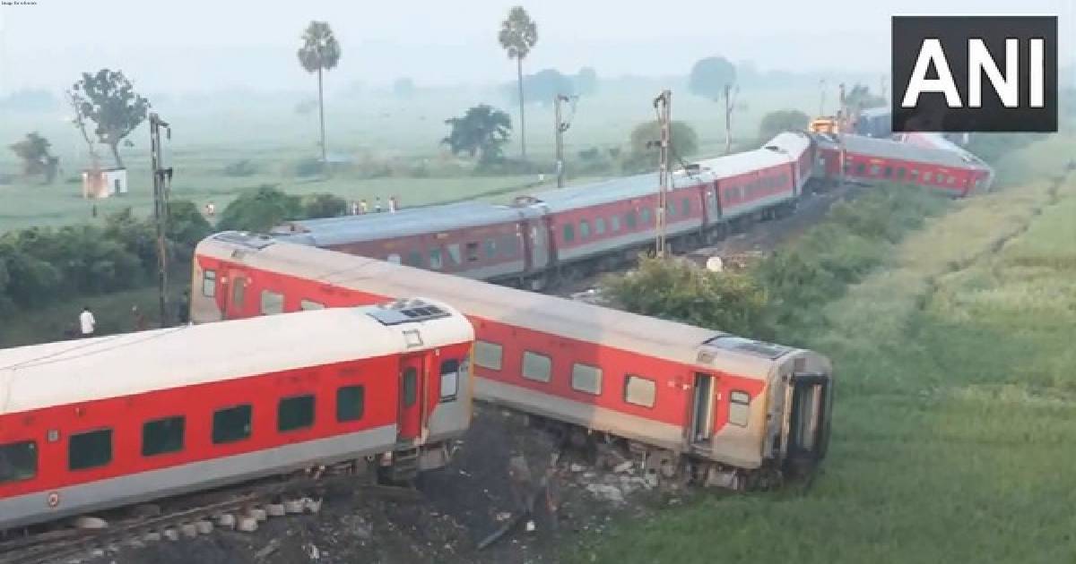 Special train with 1006 passengers leaves for Guwahati after North-East Express derailment